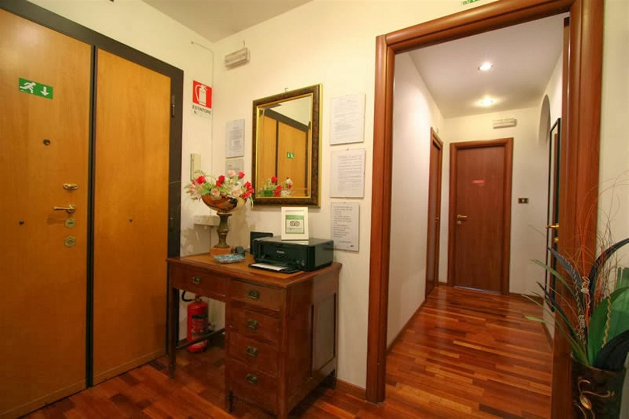 Guest House San Peter Ρώμη Εξωτερικό φωτογραφία
